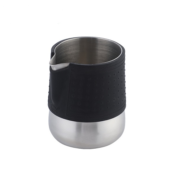 MG03 (1) milk frothing pitcher