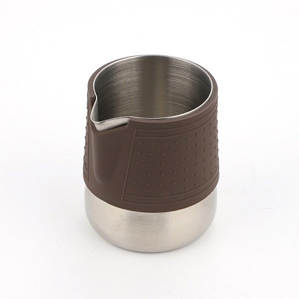 MG03 (2) milk jug